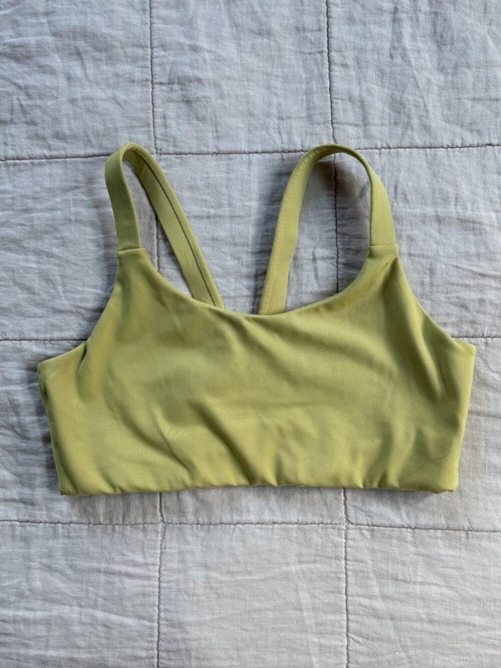 Girlfriend Collective Lou Bra in Pear
